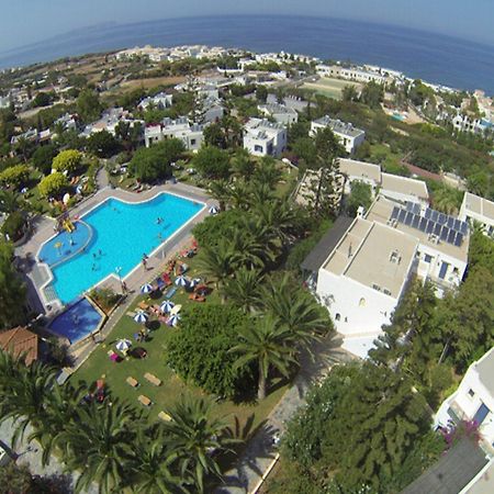 Chrissi Amoudia Hotel Anissaras Exterior photo