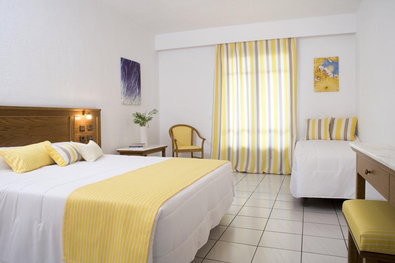 Chrissi Amoudia Hotel Anissaras Exterior photo